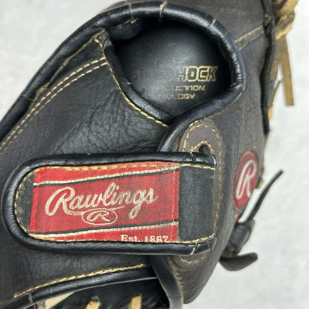 VTG Rawlings P1100B Basket Web Right Hand Thrower 11 Inch Glove Player Preferred
